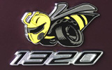 Dodge Challenger R/T Scat Pack 1320 "Angry Bee" fender badge